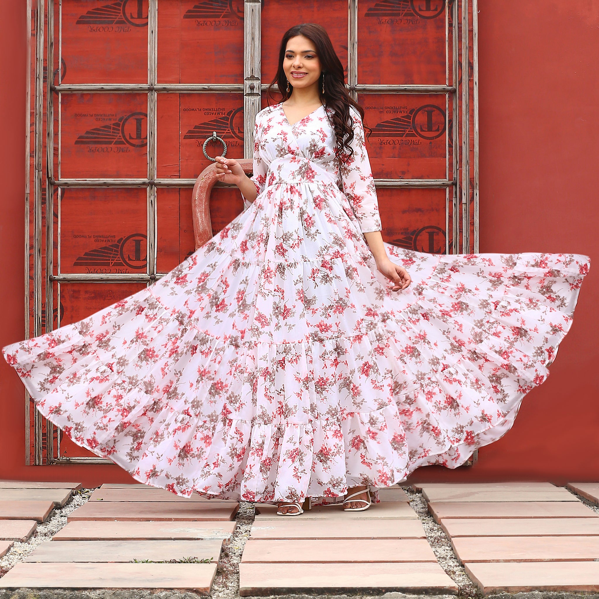 Desirae White Floral Maxi Dress