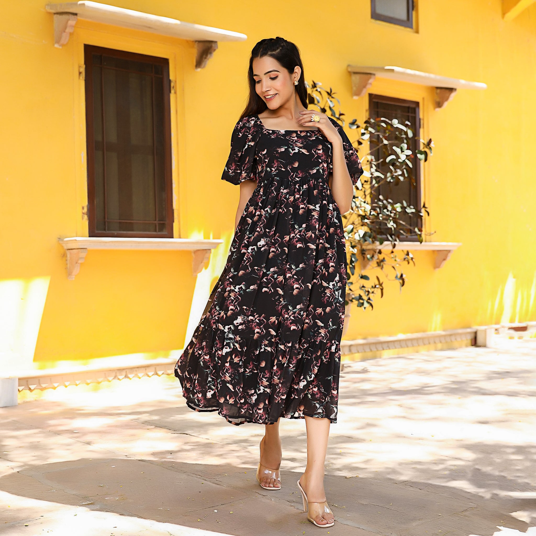 Hannah Black Flare Dress