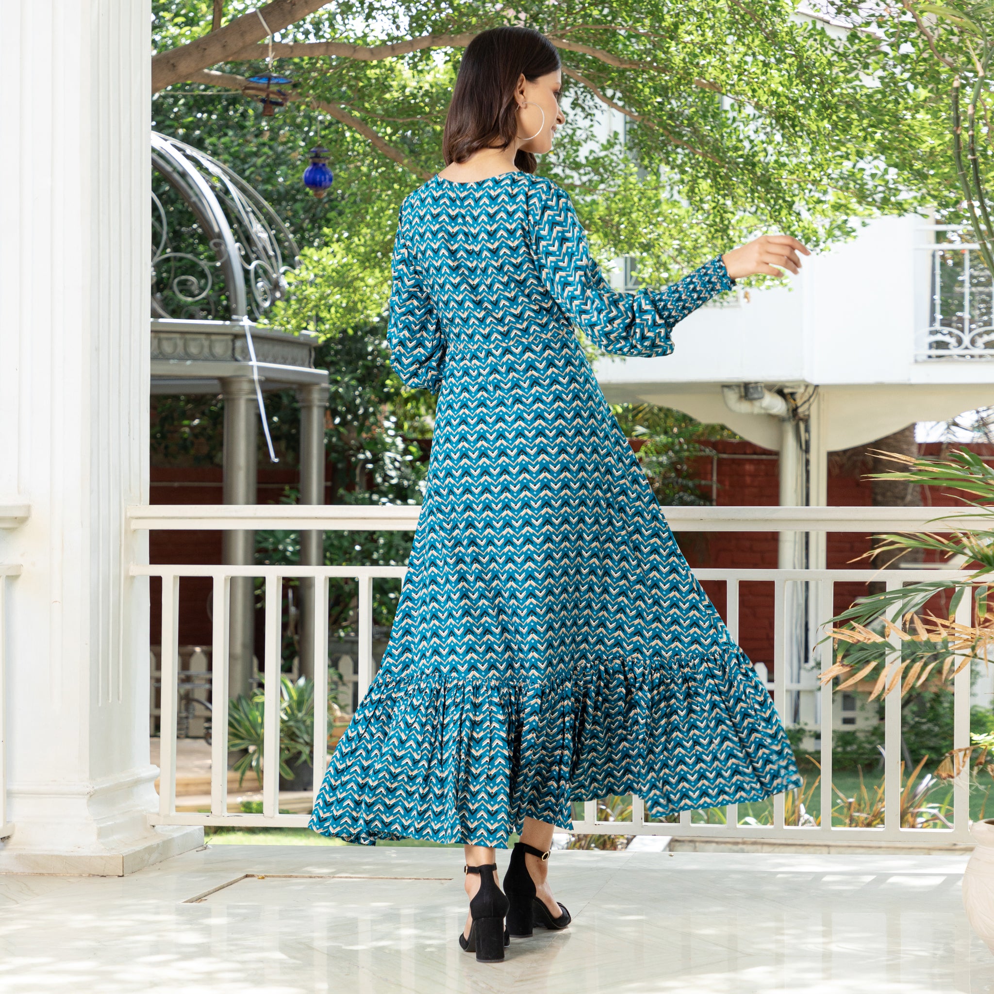 Green Smocked Sleeves Summer Flounce Maxi Dress