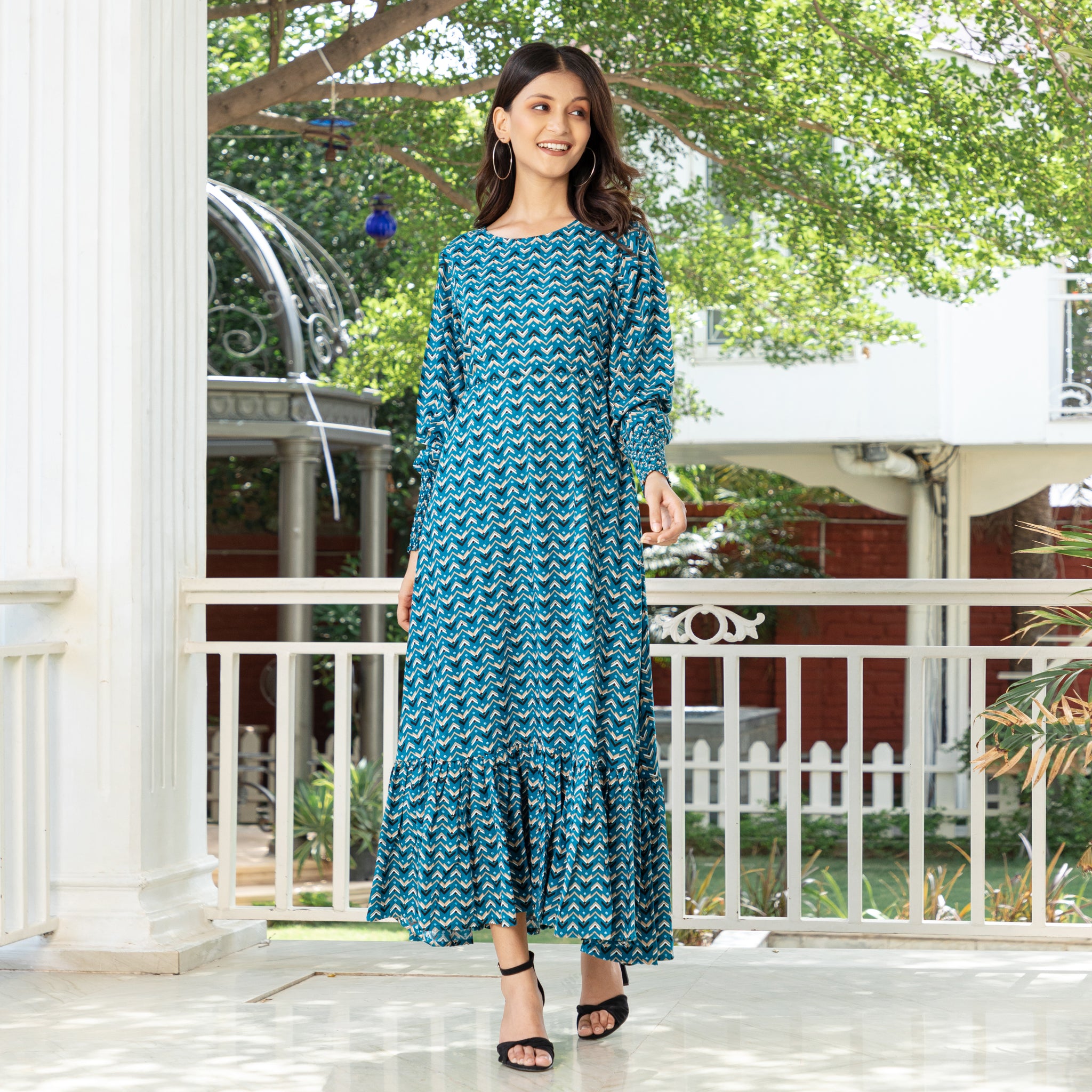 Green Smocked Sleeves Summer Flounce Maxi Dress