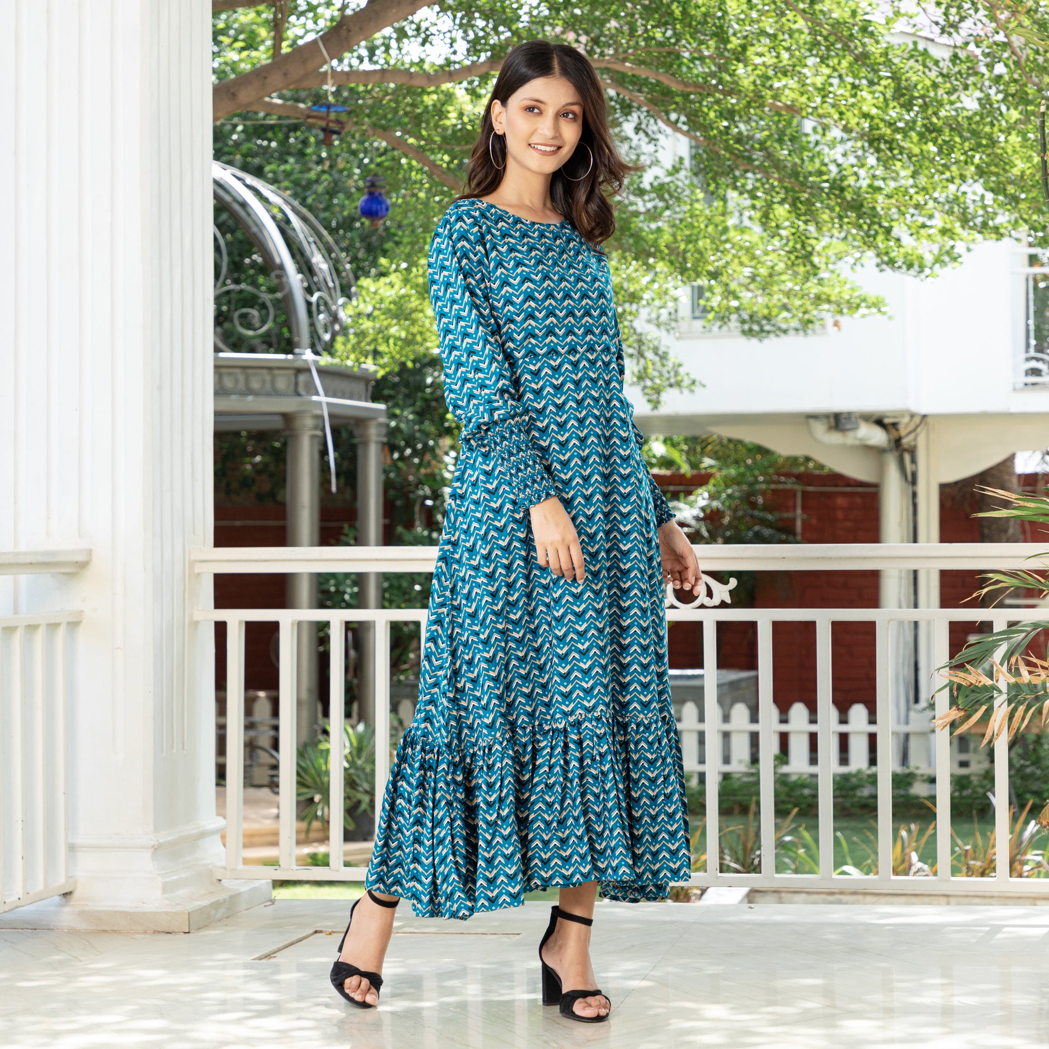 Green Smocked Sleeves Summer Flounce Maxi Dress