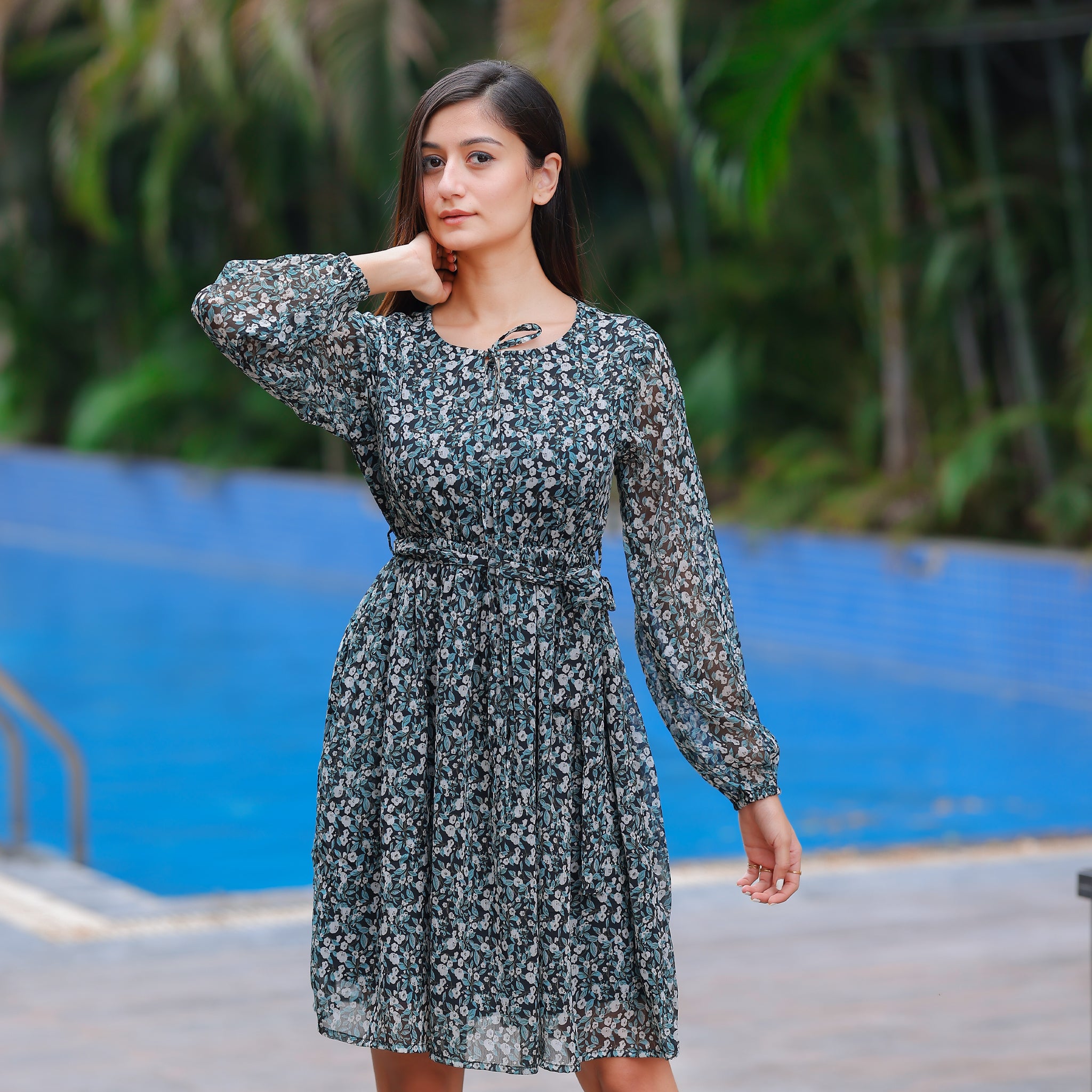 Hendrika Floral Short Dress