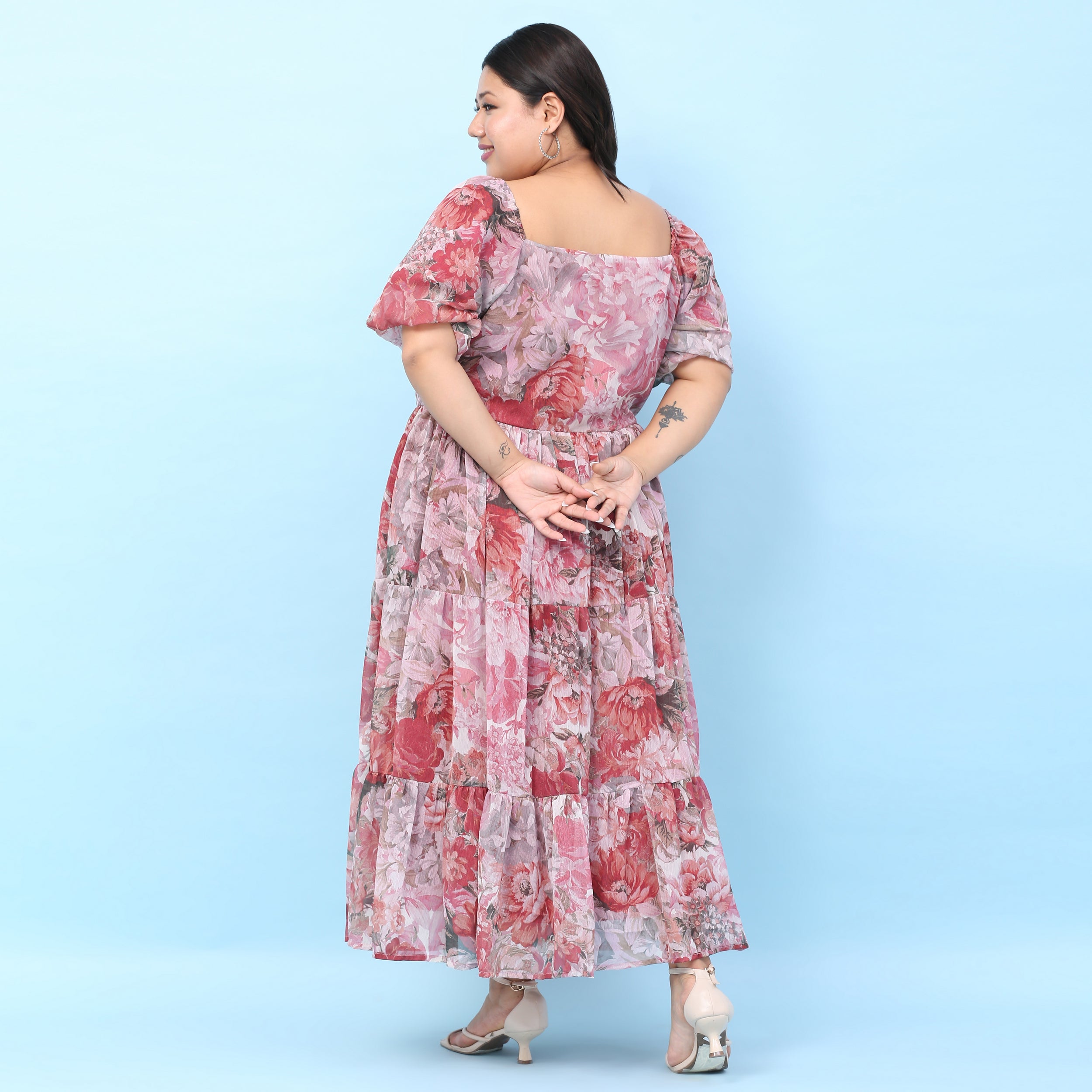Yara Curve Multicolor Floral Maxi Dress