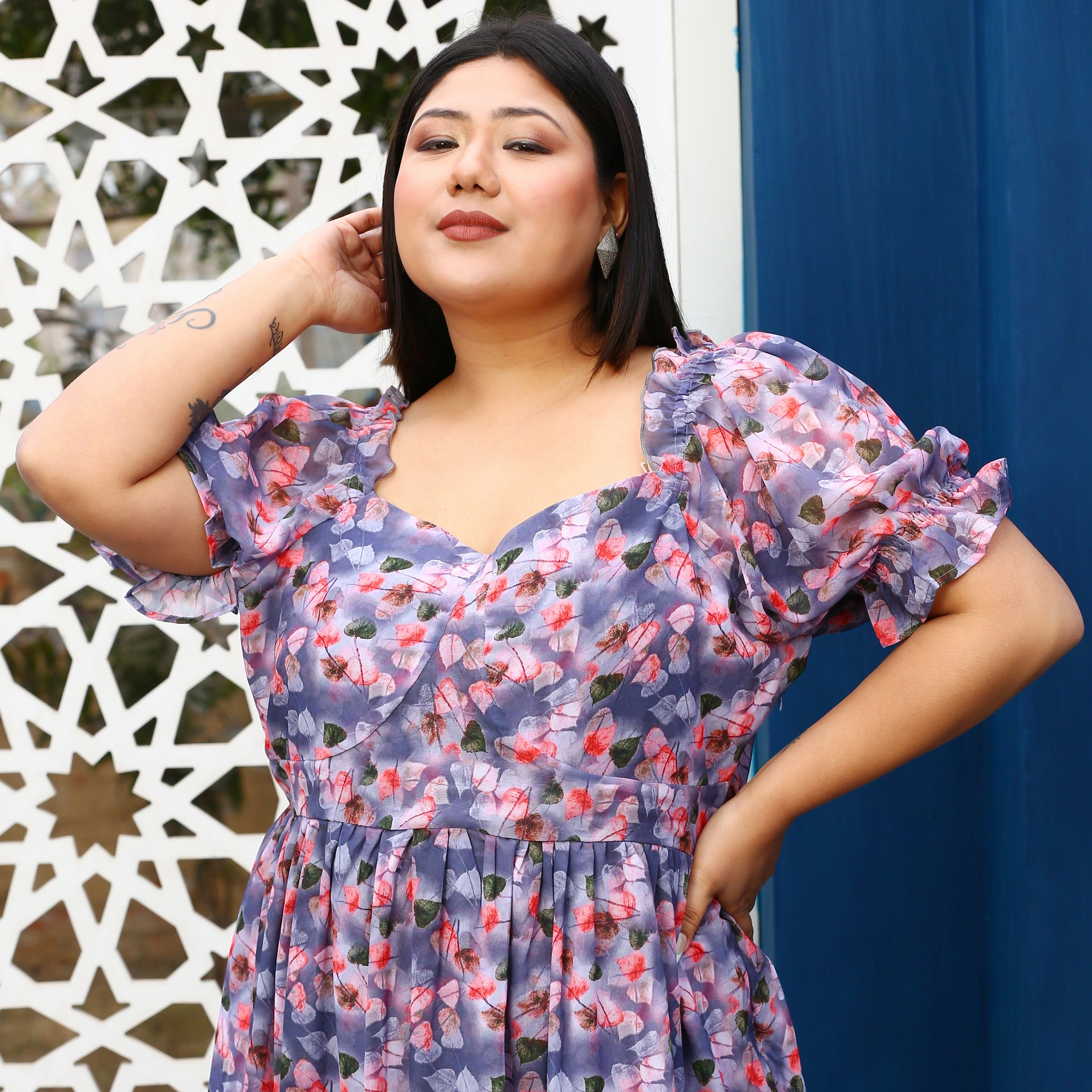 Teshi Curve Multicolor Leafy Maxi Dress